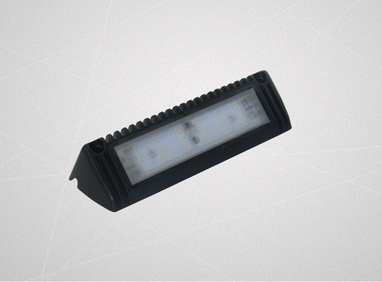 18 LED Triangle Light