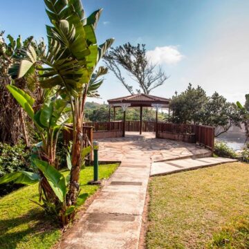 Rocky Bay Resort