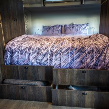 Stealth Bush Lodge 4-Berth