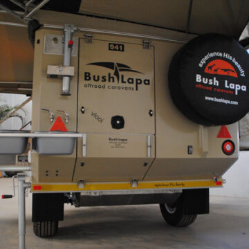 Bush Lapa Vlooi Caravan
