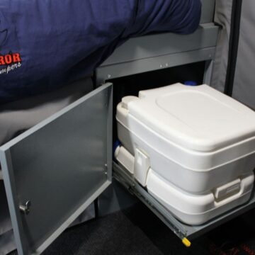 Conqueror CommanderX Off-Road Caravan