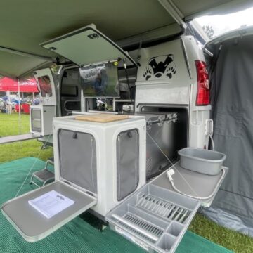 Badger X-Over Caravan
