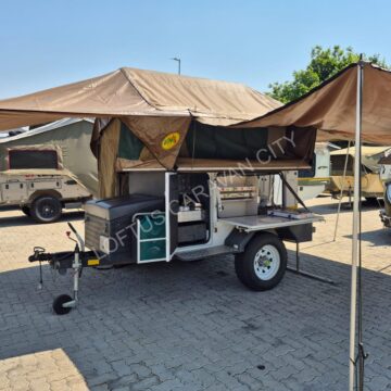 2004 Echo 4 Off-road Camping Trailer