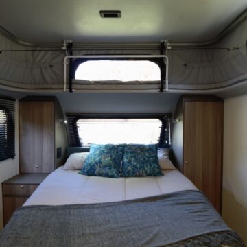 Stealth X-Country 592 ES Caravan