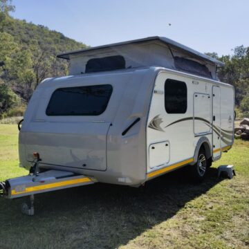 Stealth X-Country 592 ES Caravan