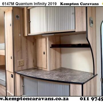 2019  Quantum Infinity Caravan (on Road)