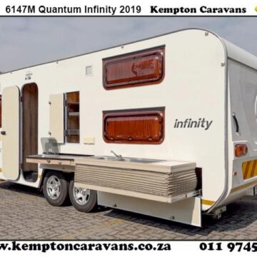2019  Quantum Infinity Caravan (on Road)