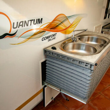 2021 Quantum Comfort Deluxe Caravan