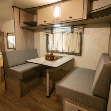 2021 Quantum Comfort Deluxe Caravan