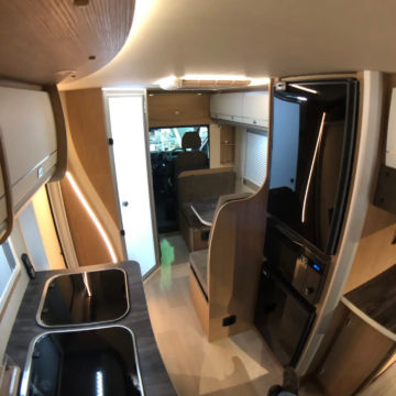 Discoverer 4 Motorhome