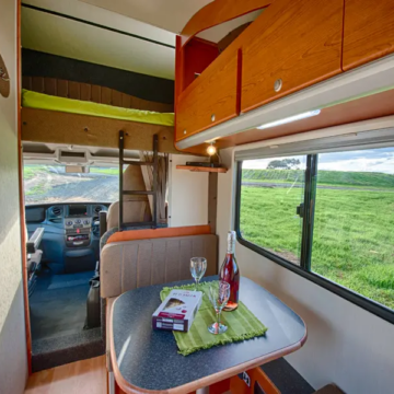 Discoverer 6 Motorhome