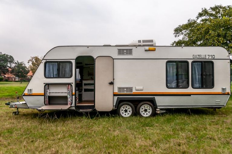 1993 – 1994 Jurgens Gazelle 710 caravan