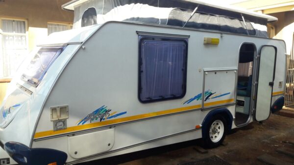 2001-2003-Sprite-Splash-caravan