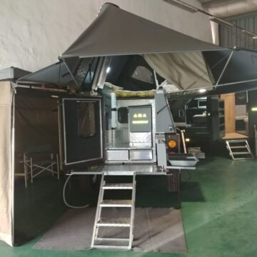 AHA 15-Slide-On Camper (with Chassis)