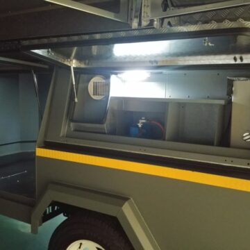 AHA 15-Slide-On Camper (with Chassis)