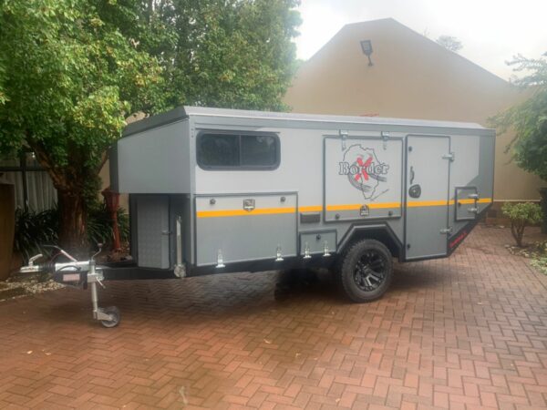 Border-X-Outpost-off-road-caravan