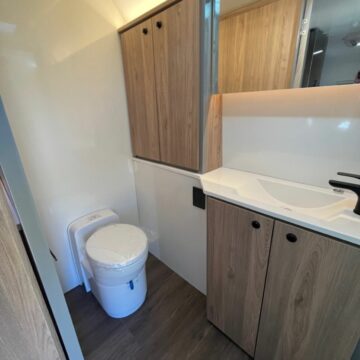 Cascade Roam Caravan