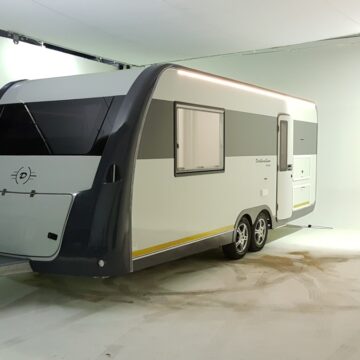 Destination Wonder caravan