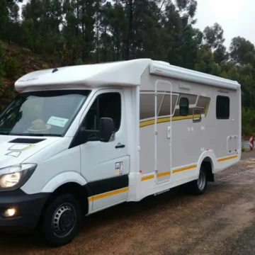 Discoverer Deluxe Motorhomes