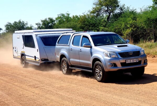 Okto-Contractor-Caravan