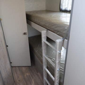 Quantum Infinity Caravan