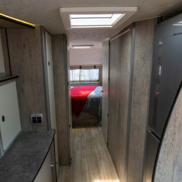 Quantum Oasis Caravan