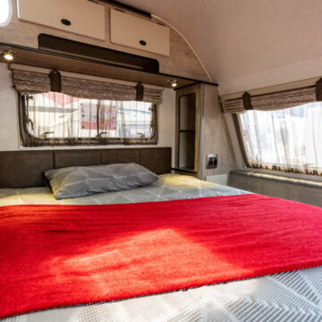 Quantum Oasis Caravan