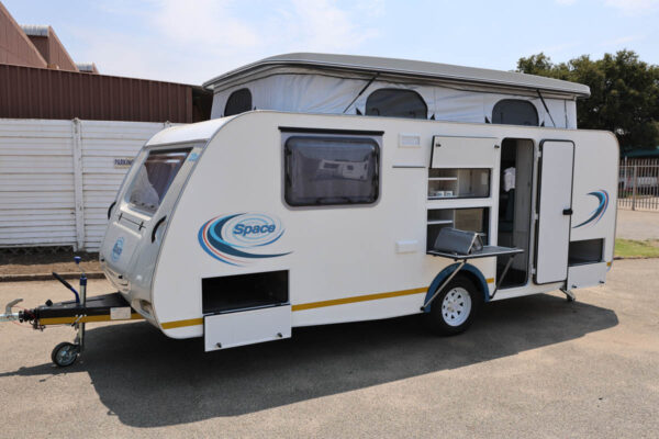 Sprite-Space-Caravan