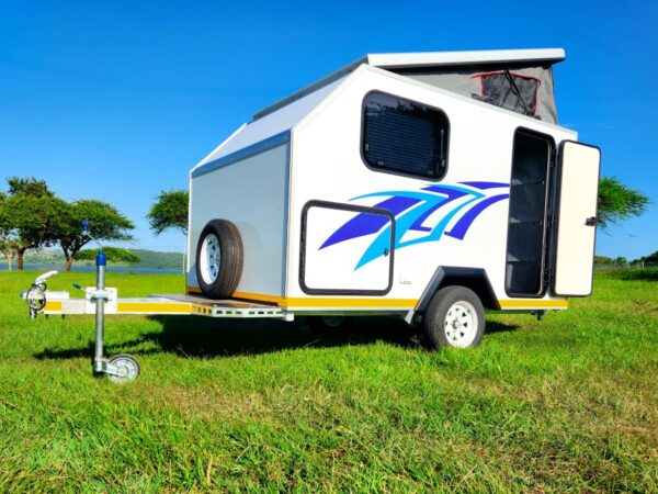 Stealth-Cub-Light-Caravan