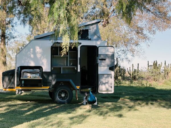 Stealth-Klipspringer-Caravan