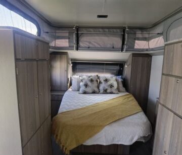 Stealth X-Country 533 Caravan