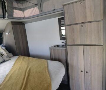 Stealth X-Country 533 Caravan
