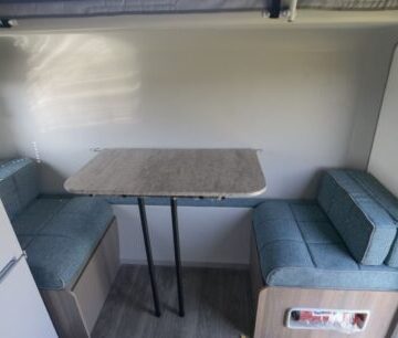 Stealth X-Country 533 Caravan