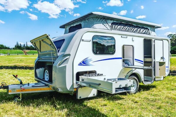 Stealth-caravans-EVO-XR6-594-4-Sleeper