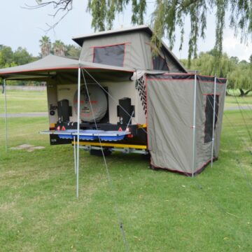 Warrior and Warrior Deluxe 2-Sleeper Trailer
