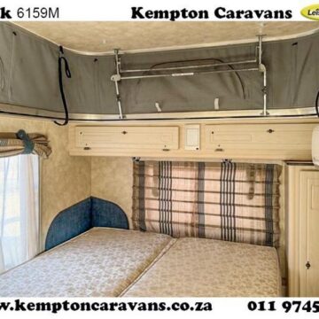 2015  Sprite Tourer SW Caravan (Gravel Road)