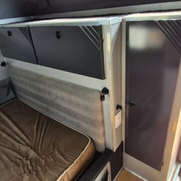 2023 Adventure Extreme 2 Sleeper Spartan