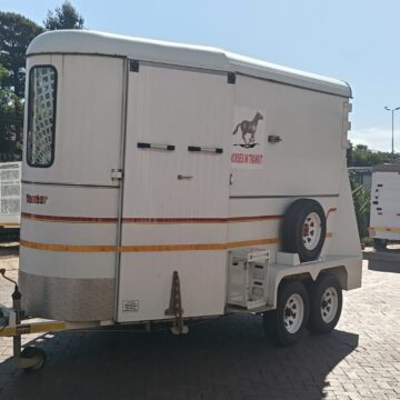 Used Venter Royal Horsebox Trailer