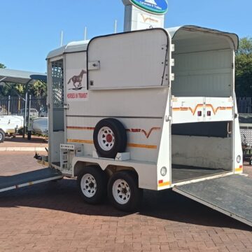 Used Venter Royal Horsebox Trailer