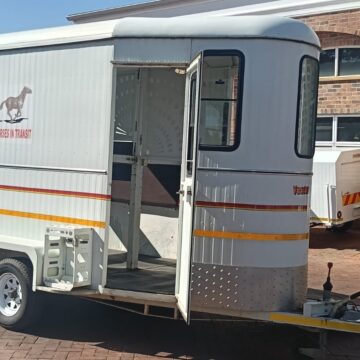 Used Venter Royal Horsebox Trailer